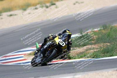 media/Apr-30-2023-CRA (Sun) [[020fcf5d43]]/Race 2-600 Expert Supersport/